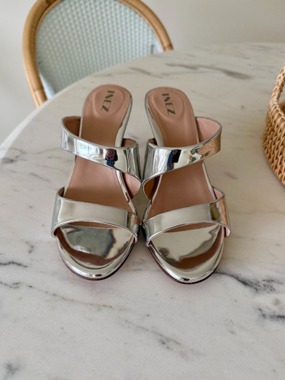 INEZ Silver Metallic Leather Heeled Sandals Size 7.5 NWOT